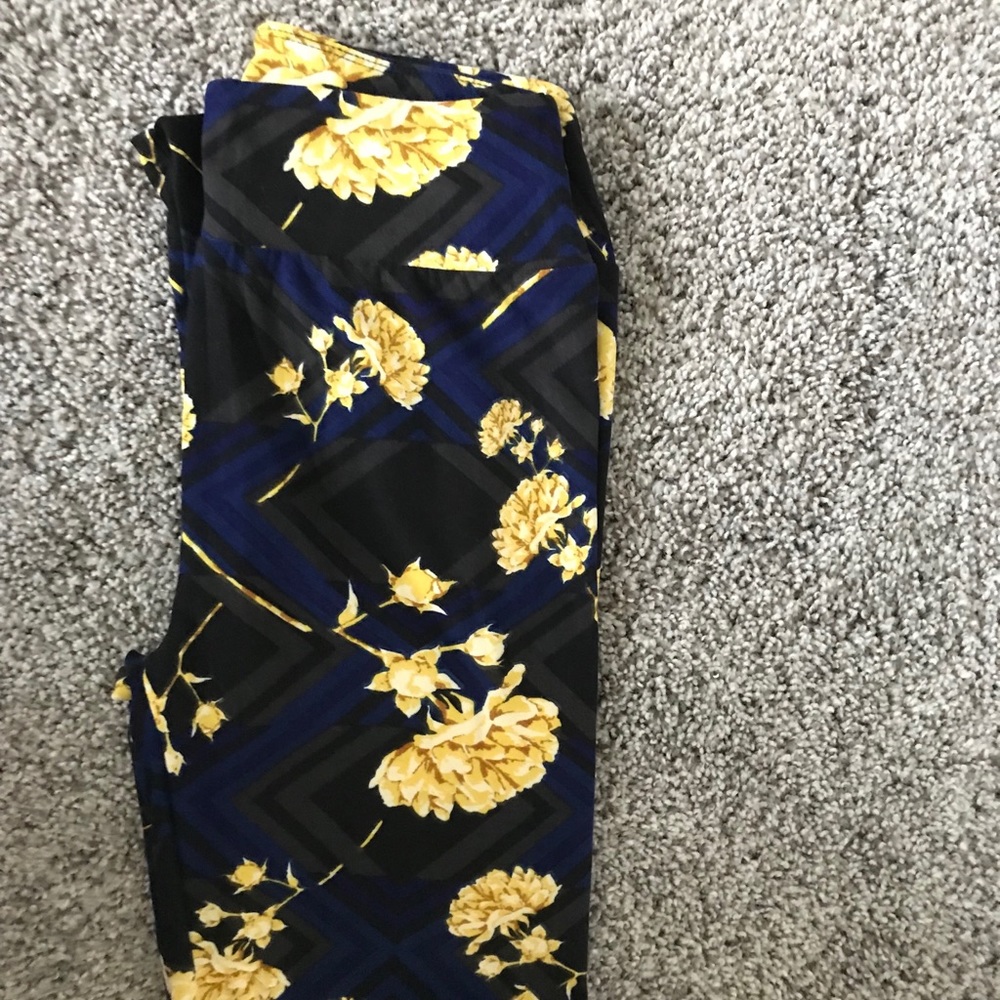 LulaRoe Leggings
